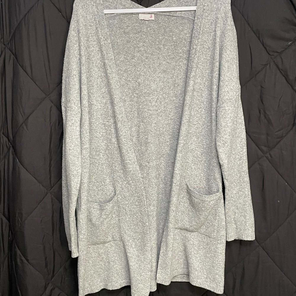 SO Women's Light Gray Cardigan Sweater